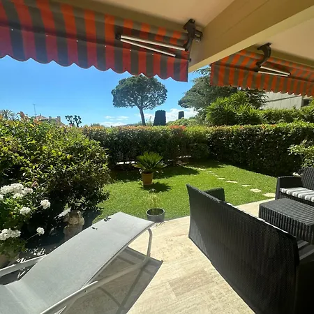 Beau T2 Piscine Parking Prive Apercu *